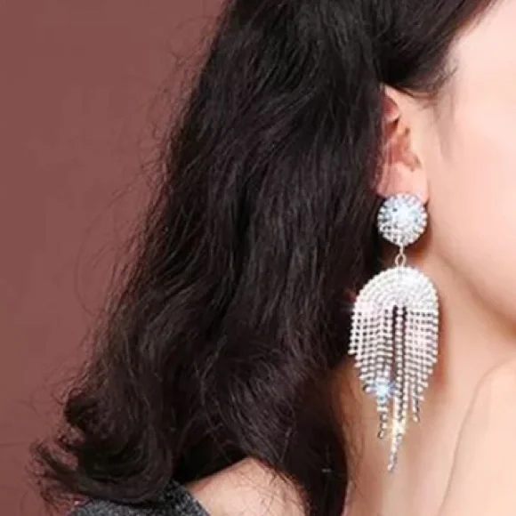 🌟 Luxury Rhinestone Big Long Earrings - Picture 4 of 4